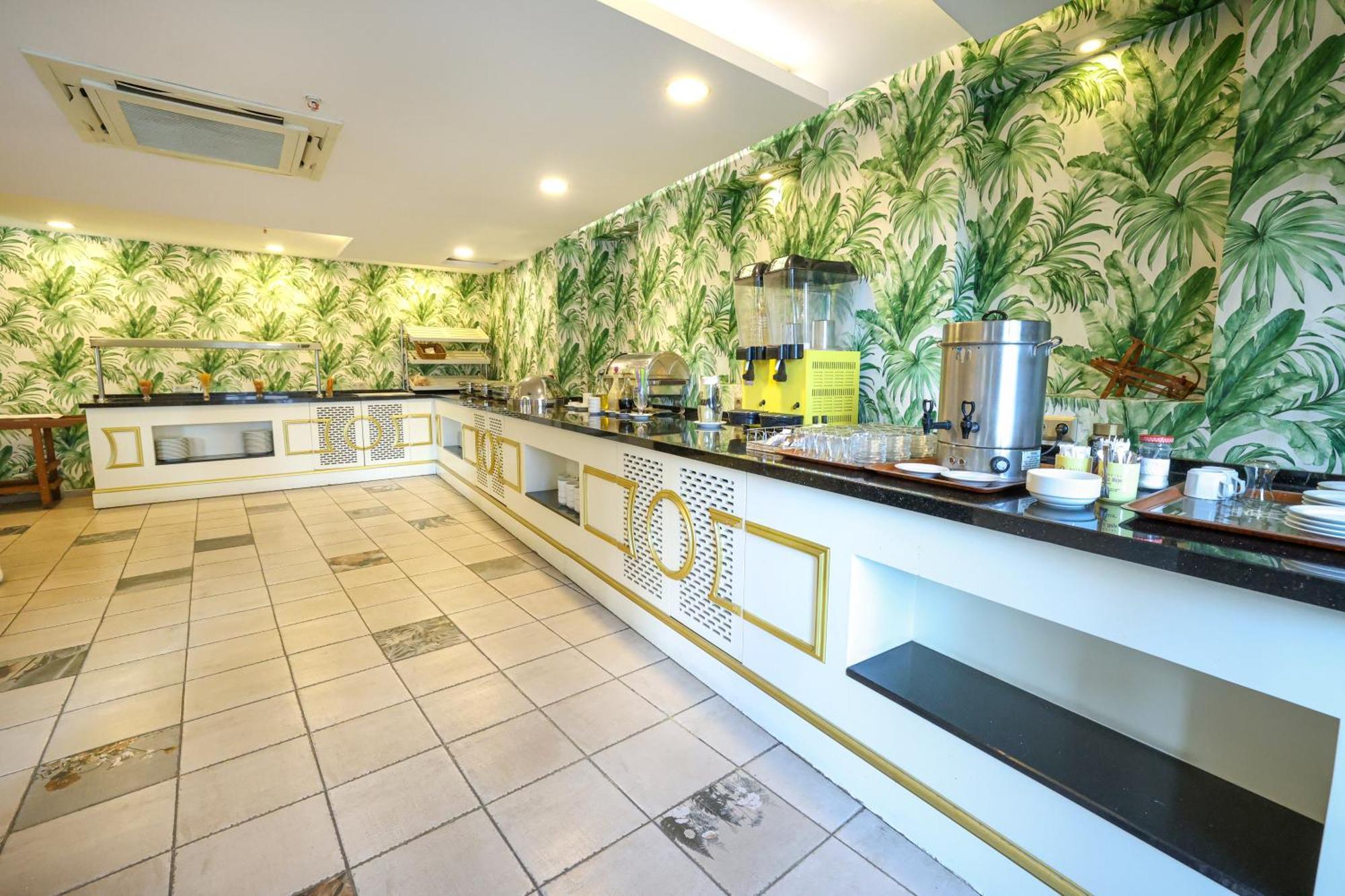 Princess Maya Hotel Adana Bagian luar foto